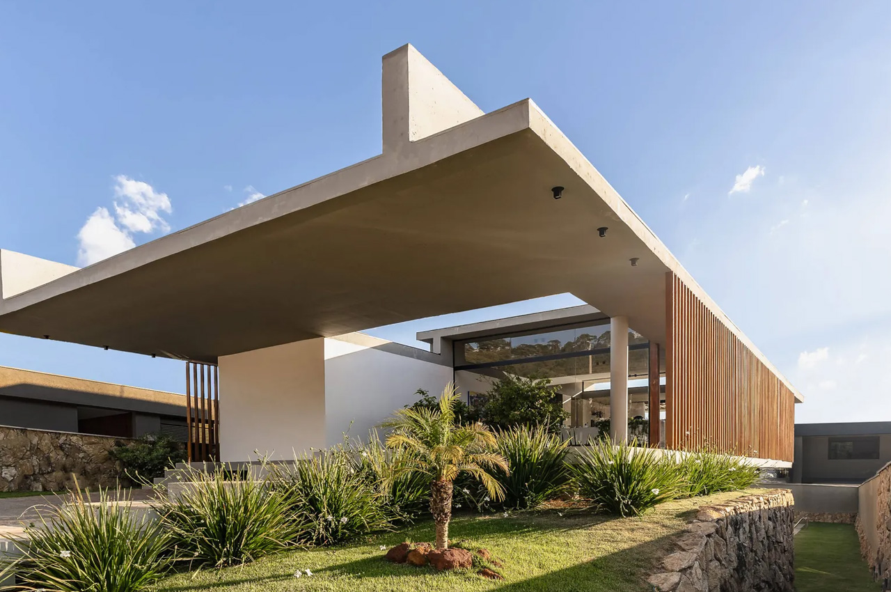 #This Beautiful Brazilian Home Is The Sleek, Contemporary & Practical Home You’ve Been Searching For