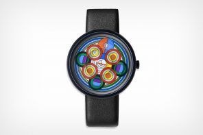 Moshe Safdie’s vibrant timepiece puts a Delaunay-inspired collage on your wrist