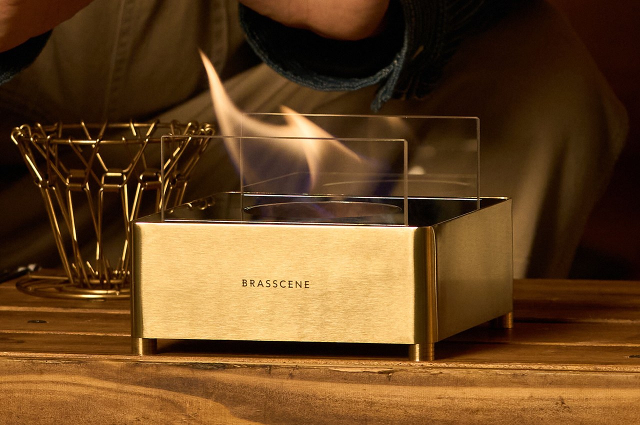 #This bioethanol brass fireplace brings light and joy with an enchanting and safe fire