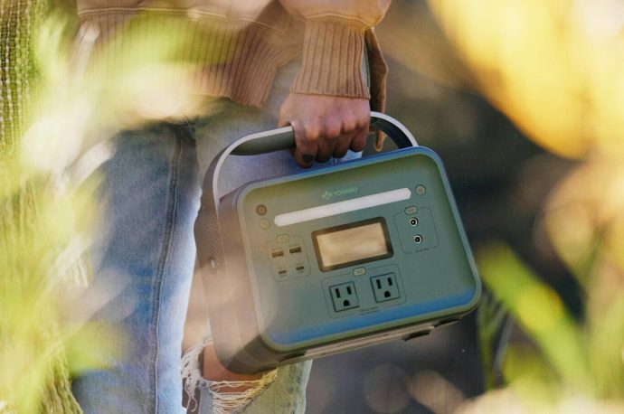 Yoshino Power Unveils Revolutionary Portable Power Stations in Collaboration with Yves Béhar and fuseproject