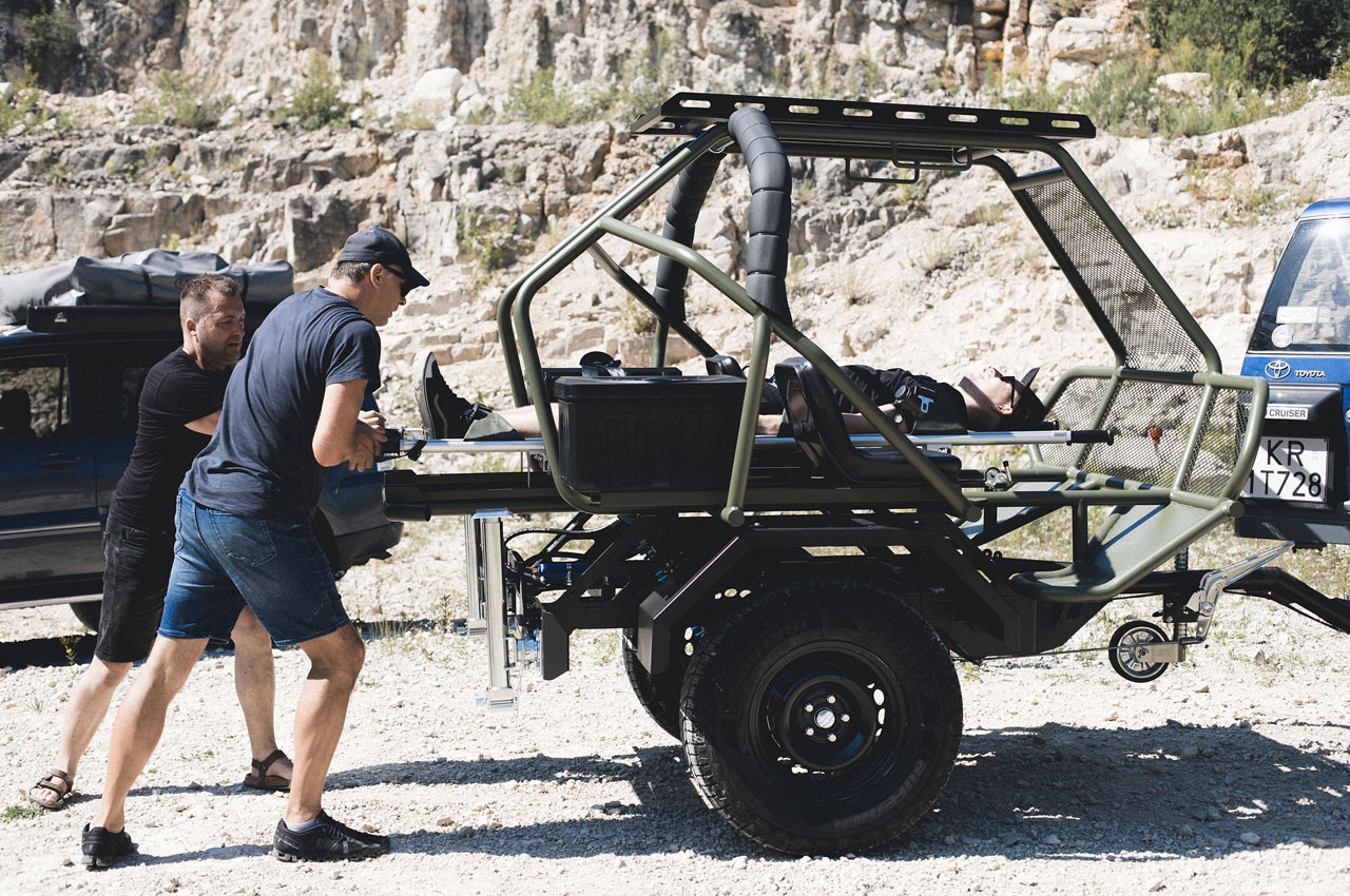 #Inspired by the Ukrainian war, Life Chariot off-road trailer is designed to assist medics with rescue missions
