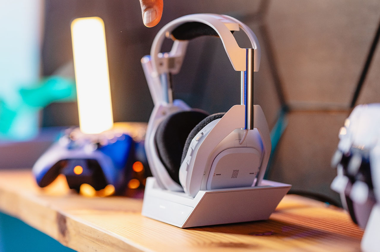 Logitech G ASTRO A50 X LIGHTSPEED Wireless Gaming Headset + Base Station  now available for pre-order