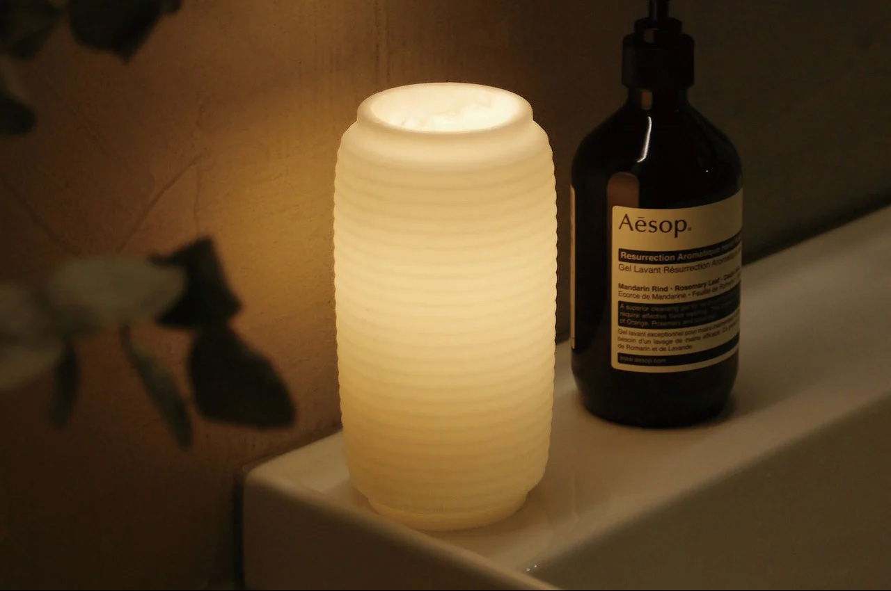 #Top 10 Aroma Diffusers & Candles To Treat Yourself To Some Aromatherapy After A Long Day At Work
