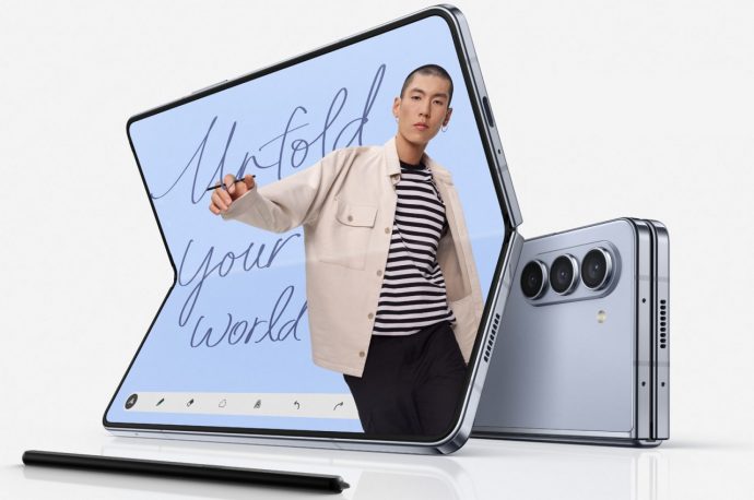 Cheaper Samsung foldable phone might be on the horizon