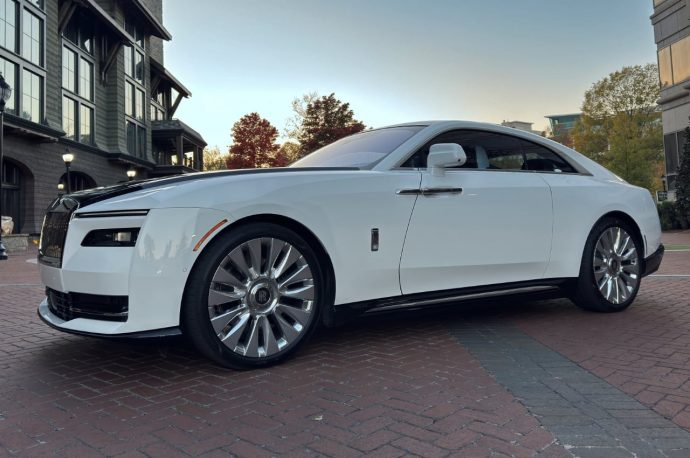 First Drive: Rolls-Royce Spectre EV – An Electrifying Blend of Luxury and Performance