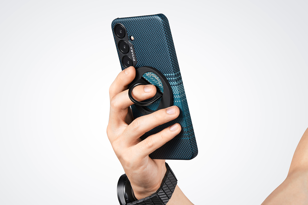 PITAKA's Aramid Phone Case for the Galaxy S24 boasts a Gorgeous Woven  Pattern + MagSafe features - Yanko Design