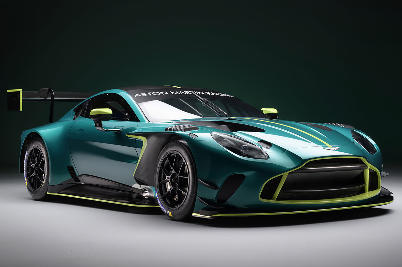 #Aston Martin officially unveils track-special Vantage GT3 for its 2024 racing calendar