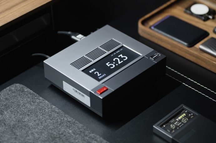 AYANEO’s Mini Gaming Console borrows NES persona to satisfy Retro-geeks