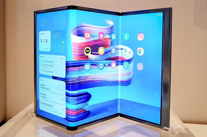 Samsung triple foldable phone rumor hints at a 2024 launch