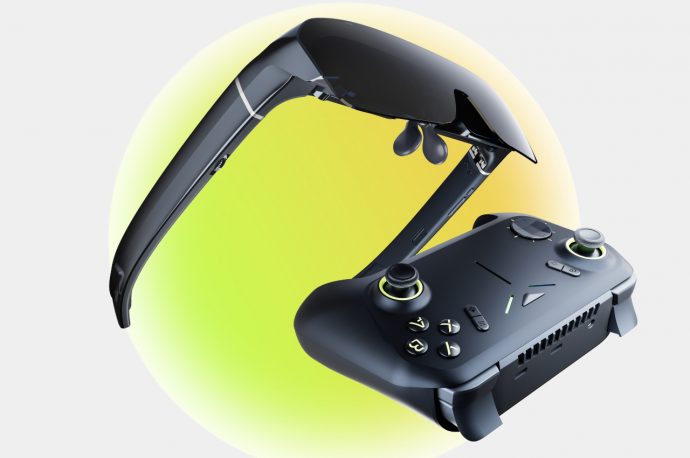 TECNO combines AR Glasses and a Windows handheld PC into a new gaming experience