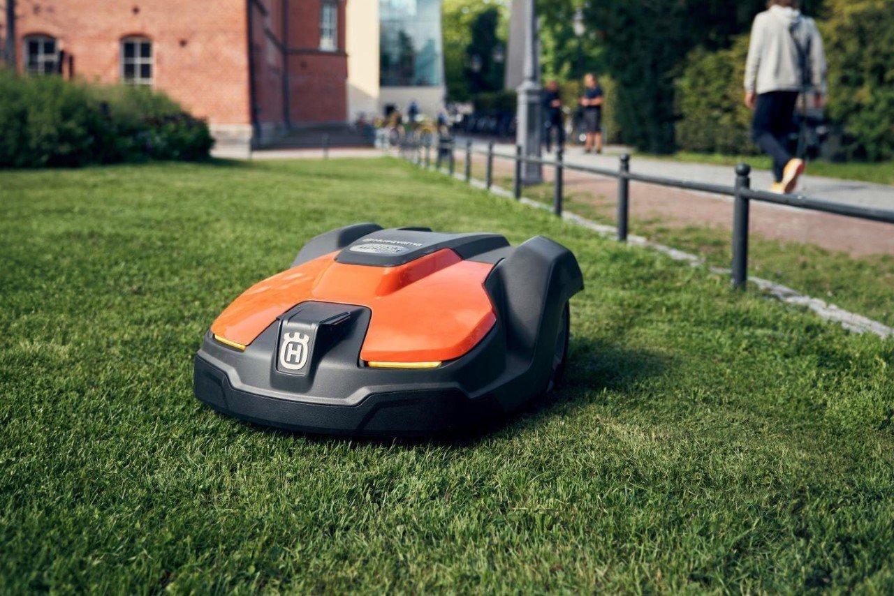 #Husqvarna launches new Autonomous Lawnmower With Built-in GPS