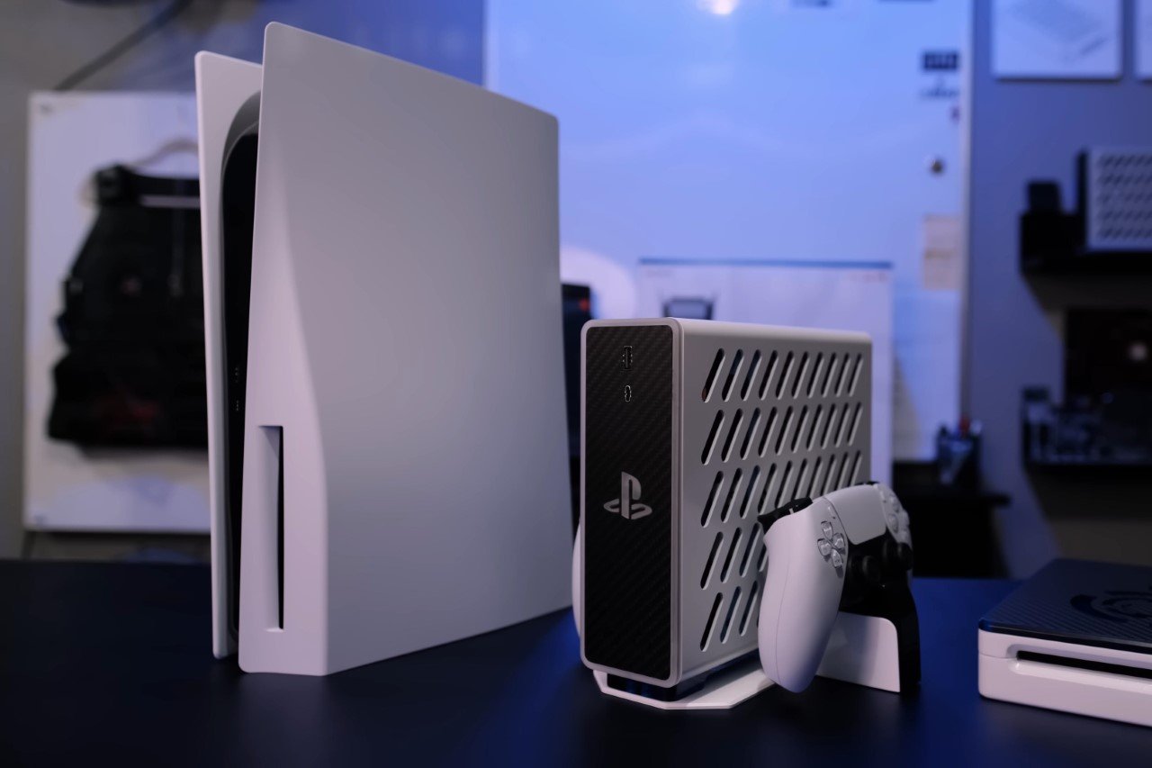 #Fan-made PlayStation 5 ‘Mini’ is 70% smaller than Sony’s Original PS5 and fits in backpacks