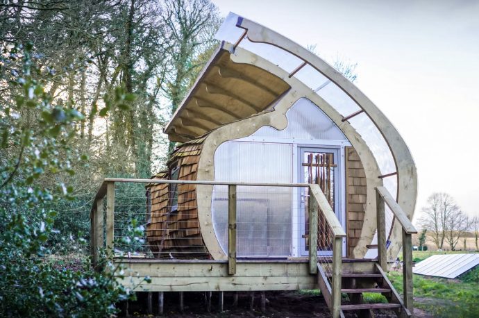 One-Of-A-Kind Off-Grid Tiny Home Is Inspired By A WWII Airplane