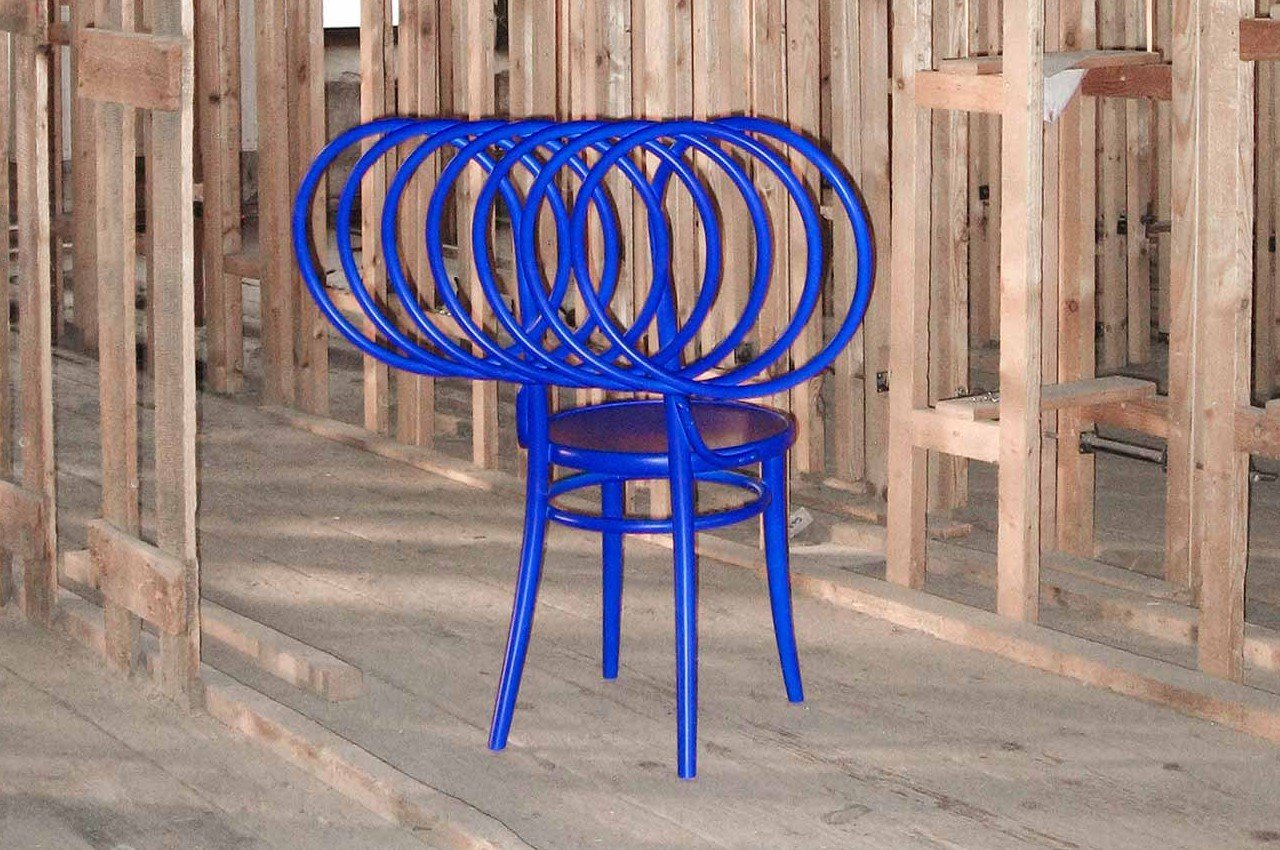 Sculptural chair design pays homage to a century-old wooden classic