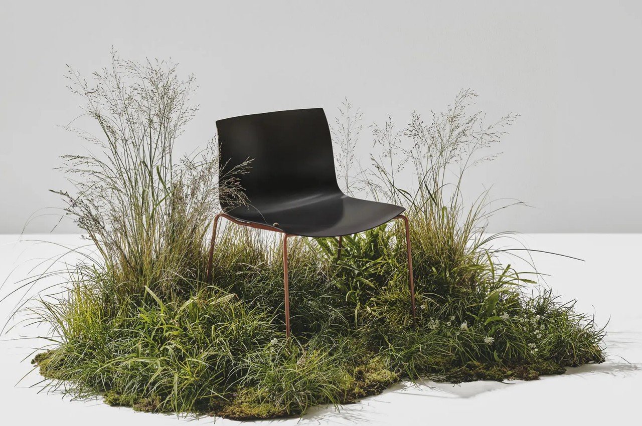 Sustainable office chair uses paper-like material made from wood by-products