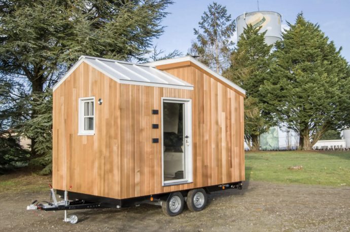 Baluchon’s Tiny House Serves As An Office For A Health Professional Who Works On The Go