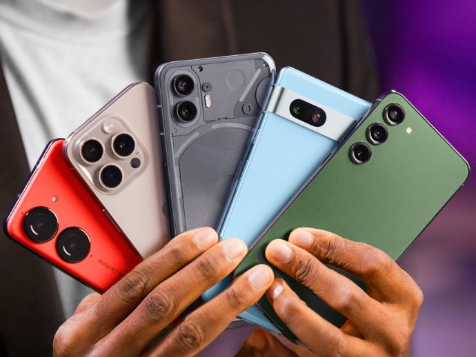 DON’T Throw Your Old Phone – Here Are 6 Ways You Can Still Use It