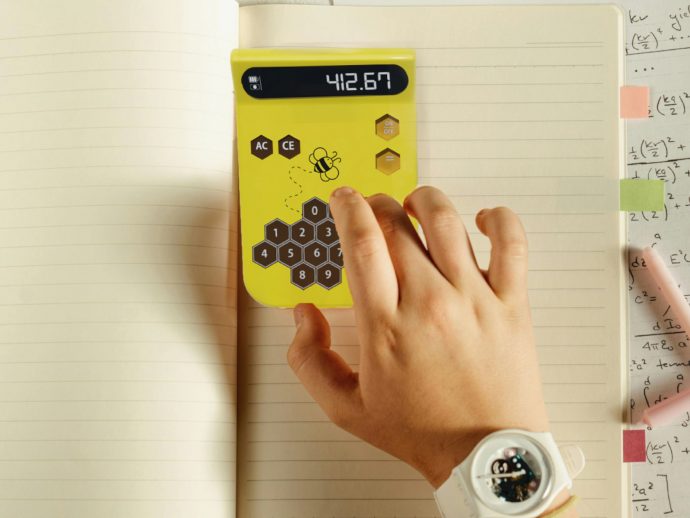 Nature-inspired toy-like calculator tries to get kids more interested in math