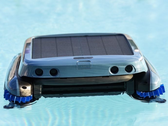 Beatbot iSkim Ultra Review: Advanced Solar-Powered Robotic Pool Skimmer for Hassle-Free Maintenance