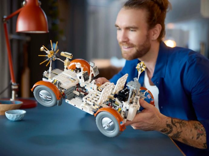 LEGO® Technic™ NASA model set brings the Lunar Rovel Module to your table