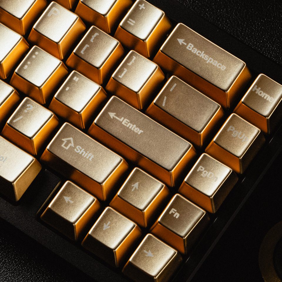 Full_metal_keys_by_awekeys_lay