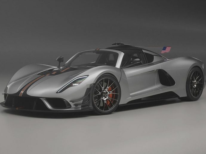 Hennessey Venom F5-M roadster is the fastest manual transmission roadster that purists will love to drive