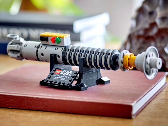Intricately detailed LEGO Luke Skywalker’s Lightsaber ready to adorn your desk