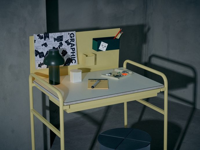 A Single Desk brings a minimalist aesthetic to your workspace