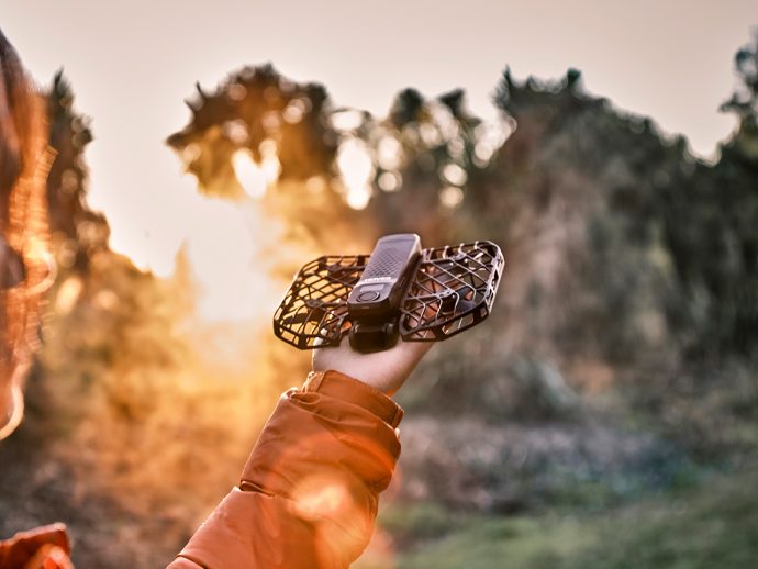 HOVERAir: World’s First 8K Flying Action Camera fits in your pocket and operates without a remote