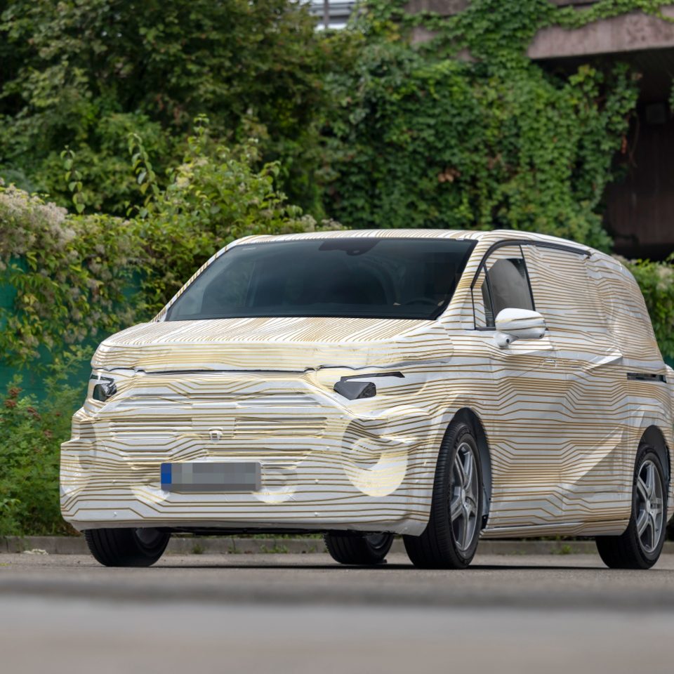 Mercedes-Benz-VAN.EA-