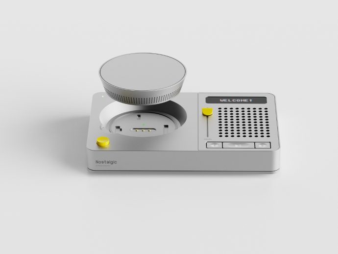 2-in-1 retro device concept brings an AI speaker and record runner together