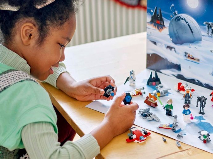 LEGO Star Wars Advent Calendar 2024 gets you in the Sci-Fi Christmas spirit