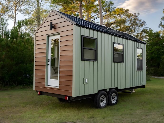 This Compact, Cozy & Affordable Tiny Home Is A Great Bet For Couples Seeking Their First House