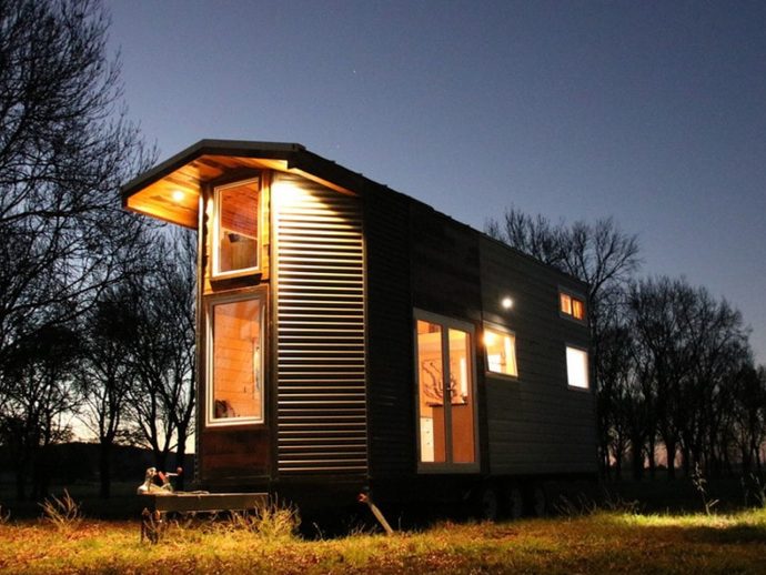 Gypsy Wagon-Inspired Tiny Home Is The Perfect Blend Of Contemporary, Rustic & Bohemian