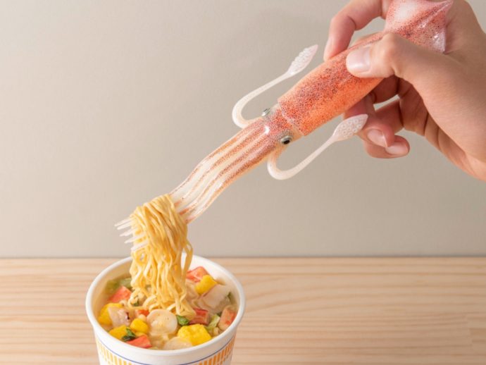 Squid Fork makes eating your Cup Noodles easier and more fun
