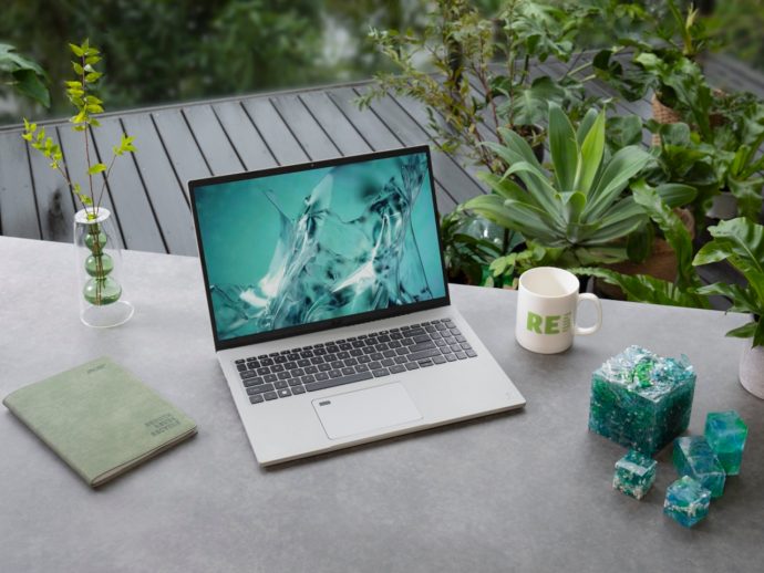 Acer Aspire Vero 16 with Bio-based Oyster Shell Material Brings Sustainable Performance