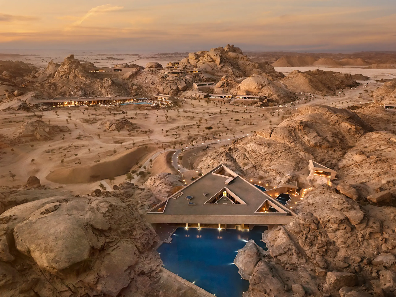 Luxurious Getaway In Saudi Arabia Tempts With Stunning Cliff Hanging Luxurious Getaway In Saudi Arabia Tempts With Stunning Cliff Hanging