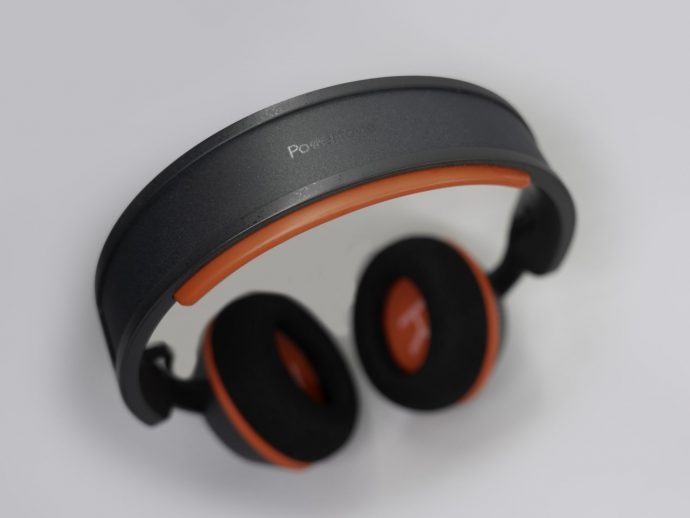 Flexible solar cells give headphones virtually infinite playtimes