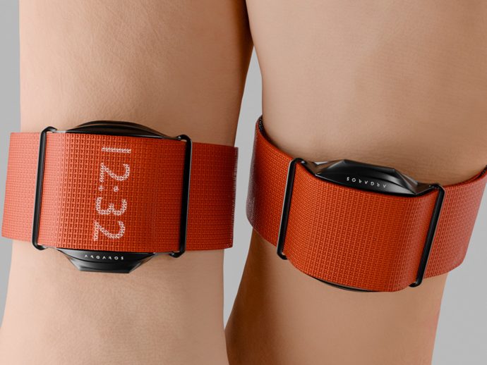 This Rather Clever Watch turns its Woven Strap into a ‘Textured Display’