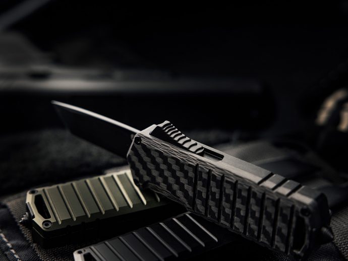 Meet the Tekto A2 Badger: The Essential Tactical OTF Knife for Serious EDC Enthusiasts