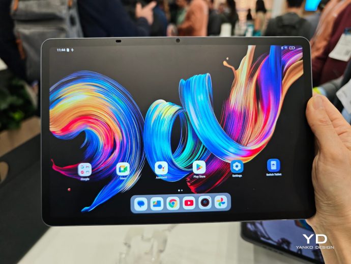 TCL NXTPAPER 11 Plus could give e-book readers a run for their money