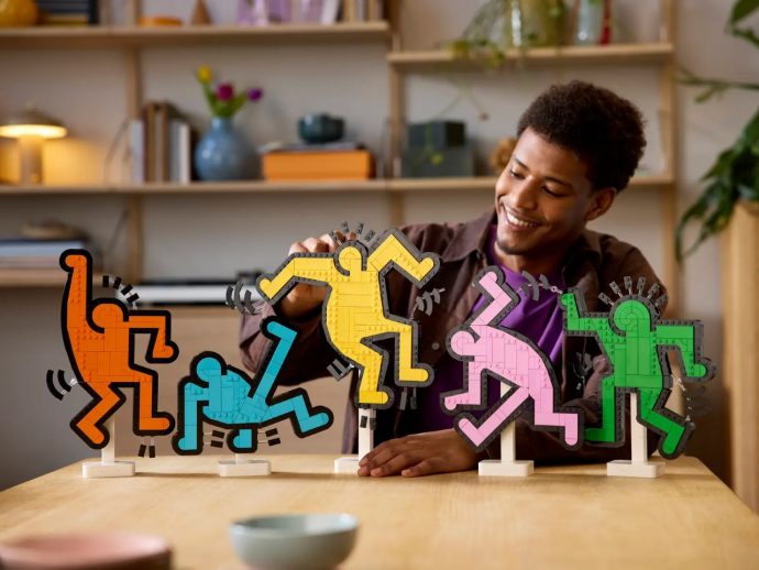 LEGO brings Keith Haring’s iconic ‘Dancing Figures’ to Life with 1,773-Brick Set