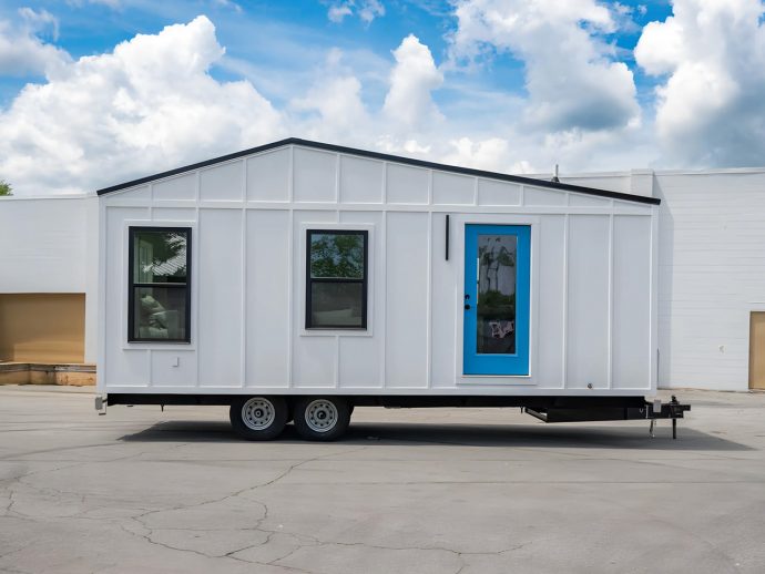 Affordable Single-Floor Tiny House Offers Spacious Interior, Modern Amenities & Nationwide Delivery