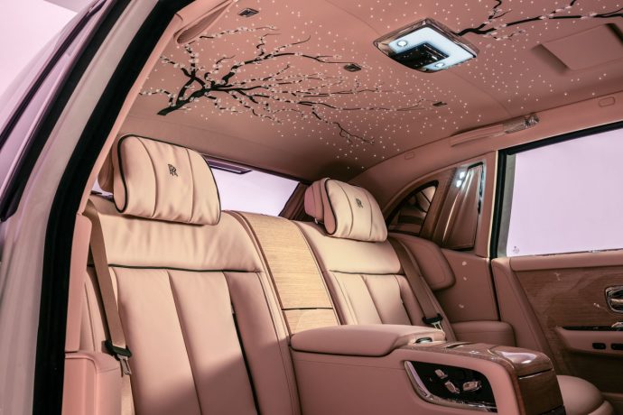 Rolls-Royce Phantom Cherry Blossom: Celebrating Cultural Heritage in Timeless Elegance