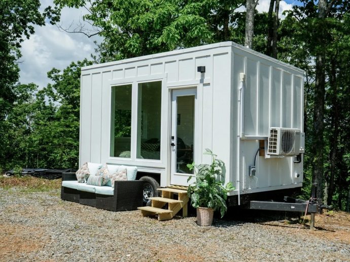 Budget-Friendly Tiny Home Offers Compact Living For Airbnb, Office, Or Retreat