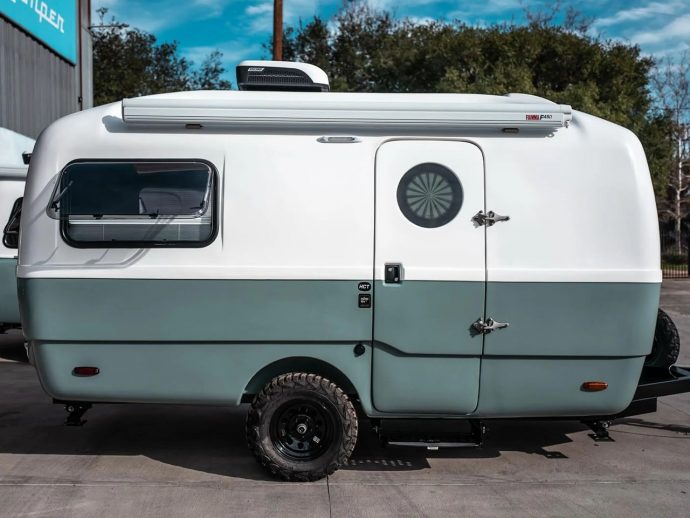 Retro-inspired Traveler Summit is a lightweight camper designed for flexible, comfortable adventures