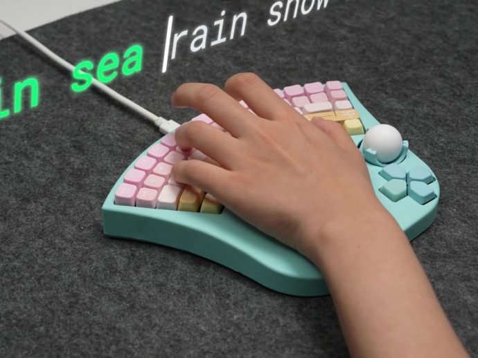 Open Source One-Handed Keyboard Blends QWERTY and Mouse for True Accessibility