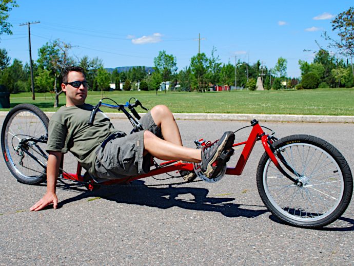 DIY street racing lowracer turns recycled materials into rolling art