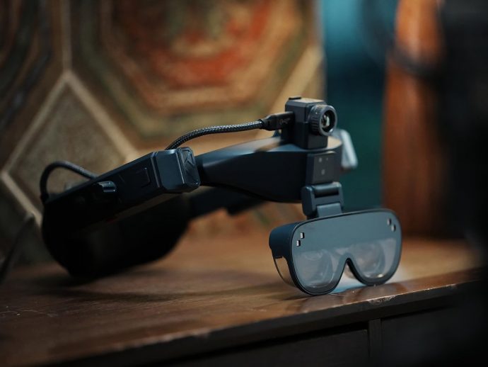 Experience Superhuman Vision with UTRACK AI-Powered Thermal AR Glasses