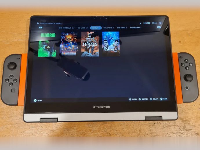 How a Modular Laptop Became a Handheld Gaming PC With Joy-Cons